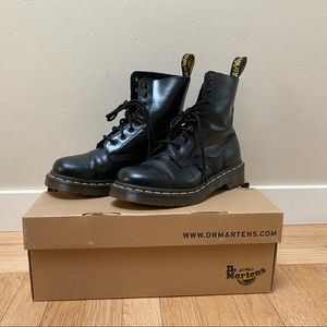 Dr. Martens 1460 Pascal Boot